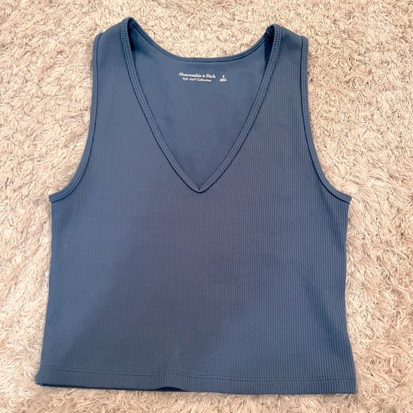 Abercrombie & Fitch Tops - abercrombie tank top